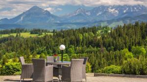 Hotel Redyk - letný výhľad